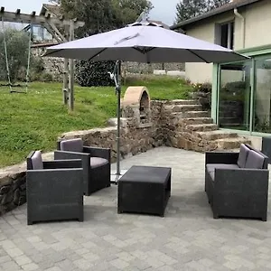maison-de-campagne-dans-un-village-de-caractre.hotels-rhonealpes.com/
