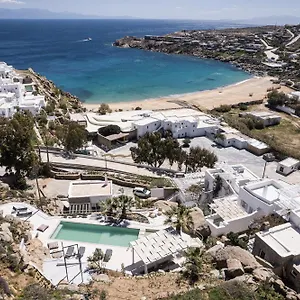 Super Rockies Super Paradise Beach (Mykonos)